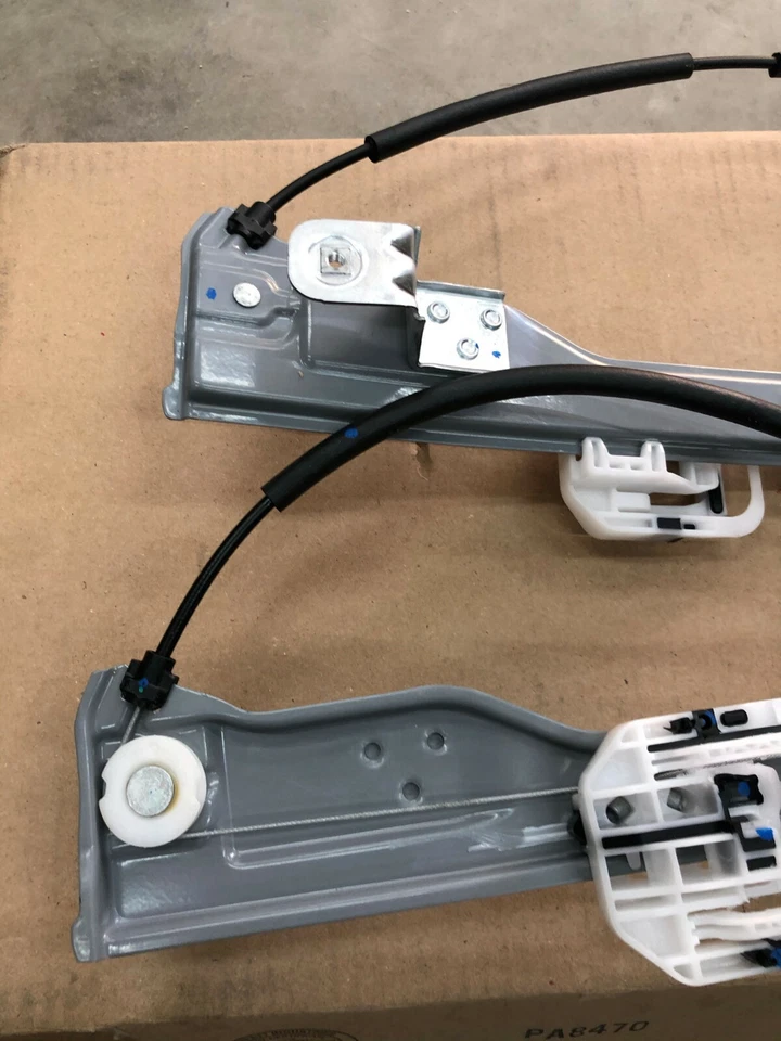 REGULADOR DE VENTANA ELÉCTRICA CONDUCTOR DELANTERO MOTORCRAFT WLRA-228 PARA CONTINENTAL 2017-20 Foto 3 de 4