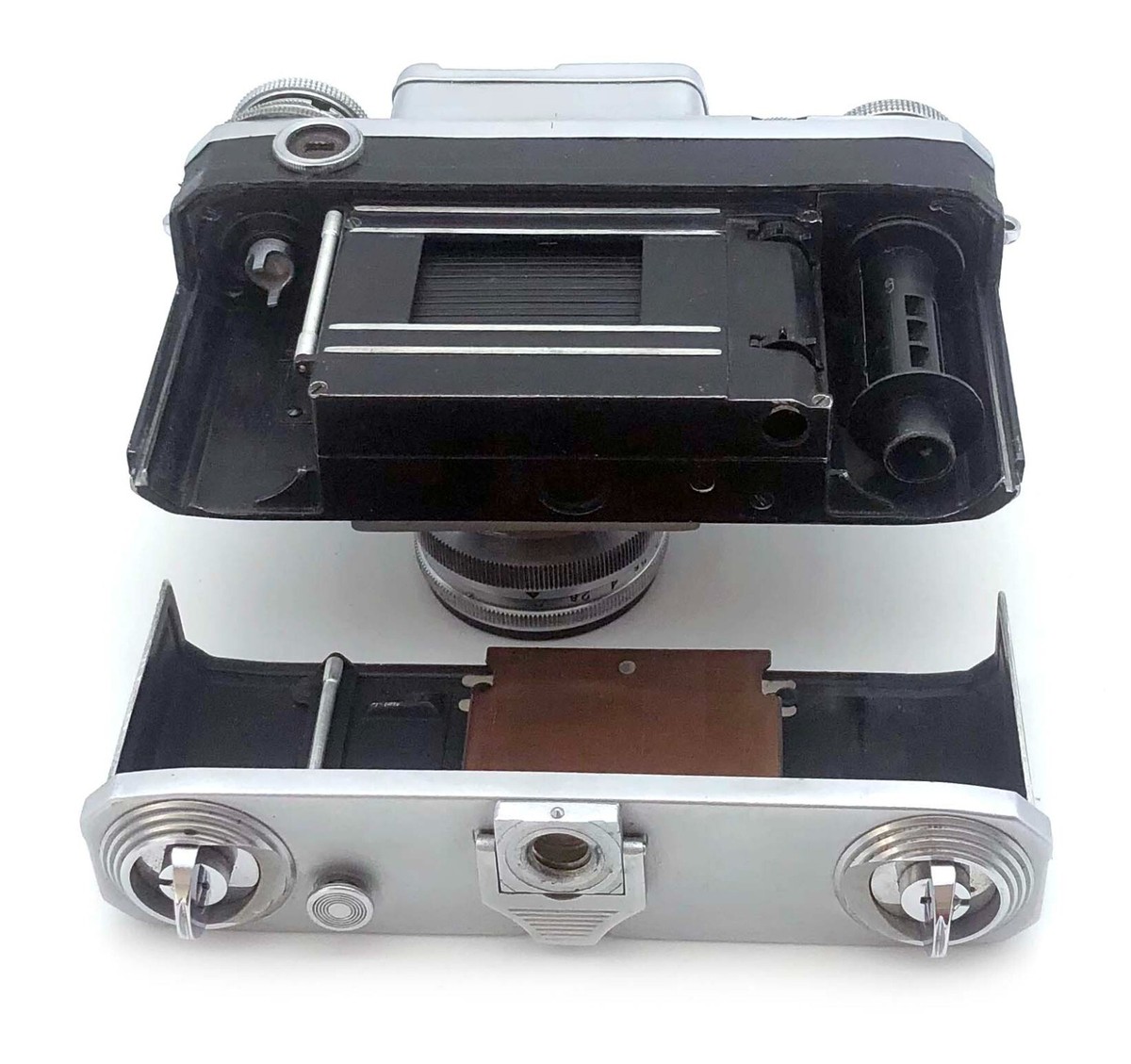 Soviet copy of Contax III Zeiss Ikon CHROME camera with Sonnar 2