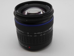 Olympus 14-42MM F3.5-5.6 ED Four Thirds Zoom Lens + Front cap  optics clear