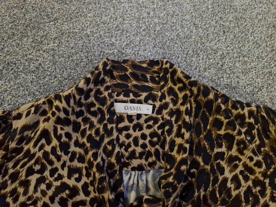 Womens Oasis Leopard Print Blouse/Top with Tie Neck Size 10 Excellent Condition - Image 2 of 4