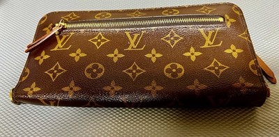 Rare Authentic Louis Vuitton Xl Monogram Wallet Limited Edition.