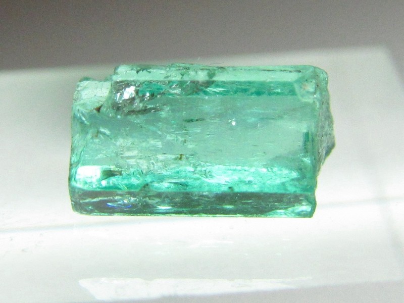 DESIRABLE VANADIUM GEM EMERALD  BERYL CRYSTAL!!! NIGERIA