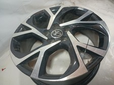Used Wheel fits: 2018 Toyota C-hr 18x7 alloy 10 spoke Grade B