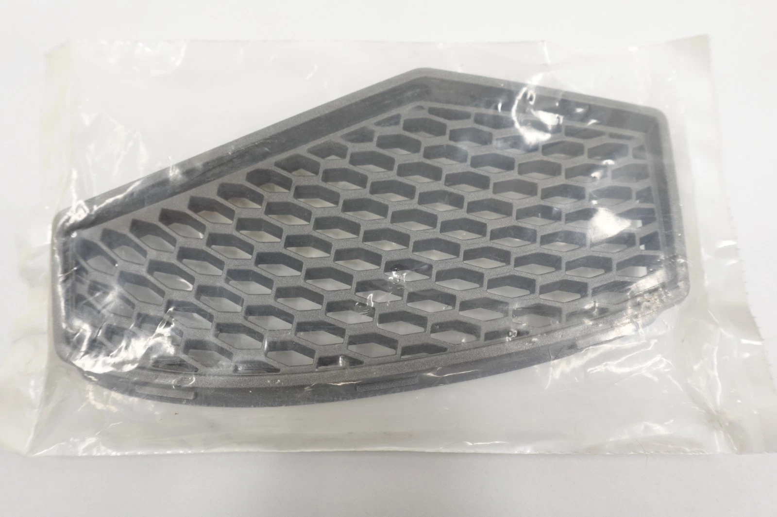 NEW 2007 Arctic Cat F5 / F6 / F8 / F1000 OEM Side Panel Vent 4606-703