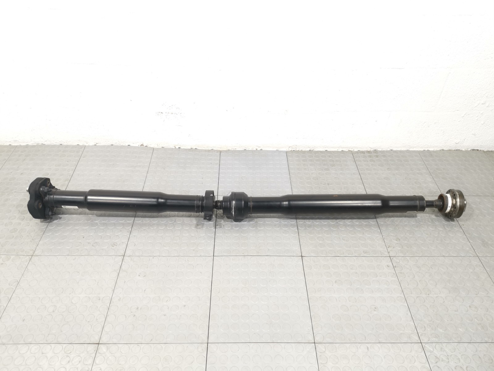 MASERATI LEVANTE SQ4 2017 3.0 L AWD Rear Propeller Cardan Shaft 06700350480 OEM