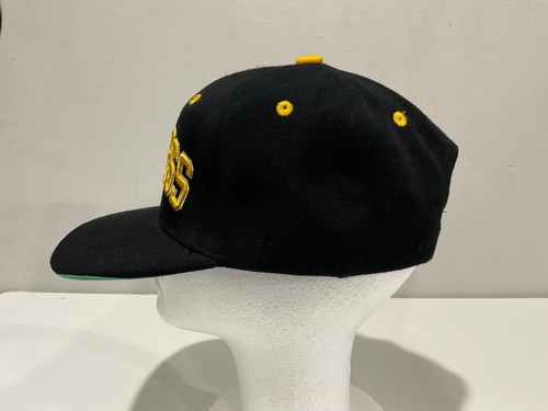 YOUNG AND RECKLESS Mens Snapback Black Yellow Embroidered Hat Cap - Picture 5 of 9
