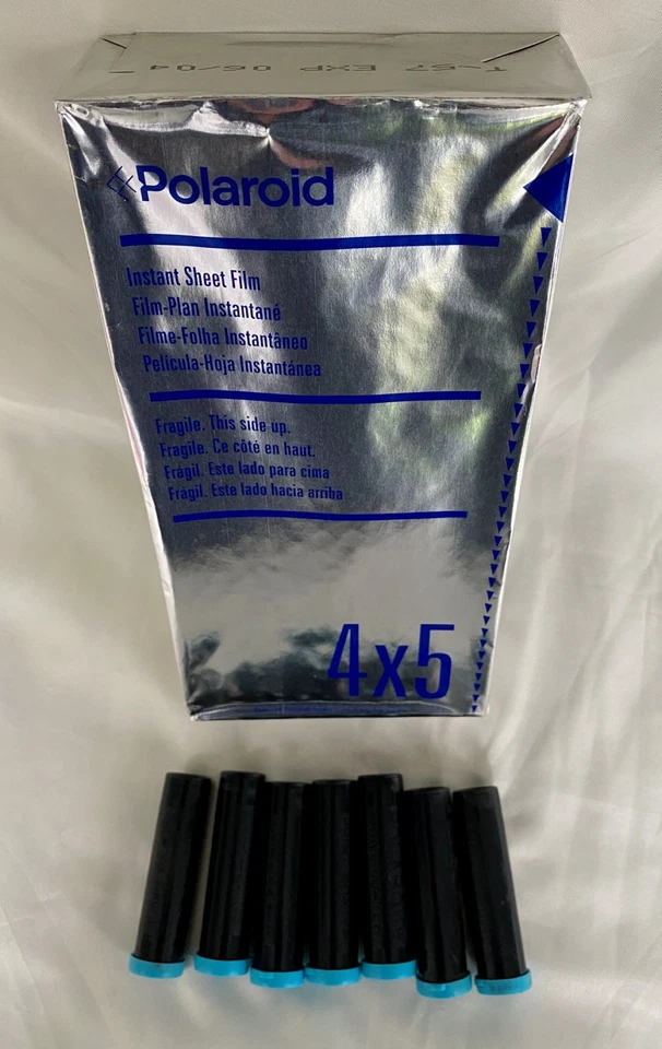 Polaroid Type 57 Sheet Film 5x4 Large Format 20 Photos Black & White(Exp. 2004) - Image 3 of 4