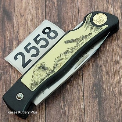 Smith & Wesson Scrimshaw First Production Run Lockback 3.5'' Closed Knife USA