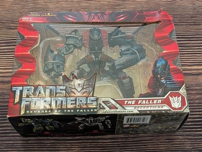 Hasbro Transformers 2 Revenge of the Fallen Voyager Class The Fallen Figure MISB