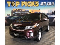 2015 Kia Sorento AWD, Leather Interior, Accident Free & Certified!