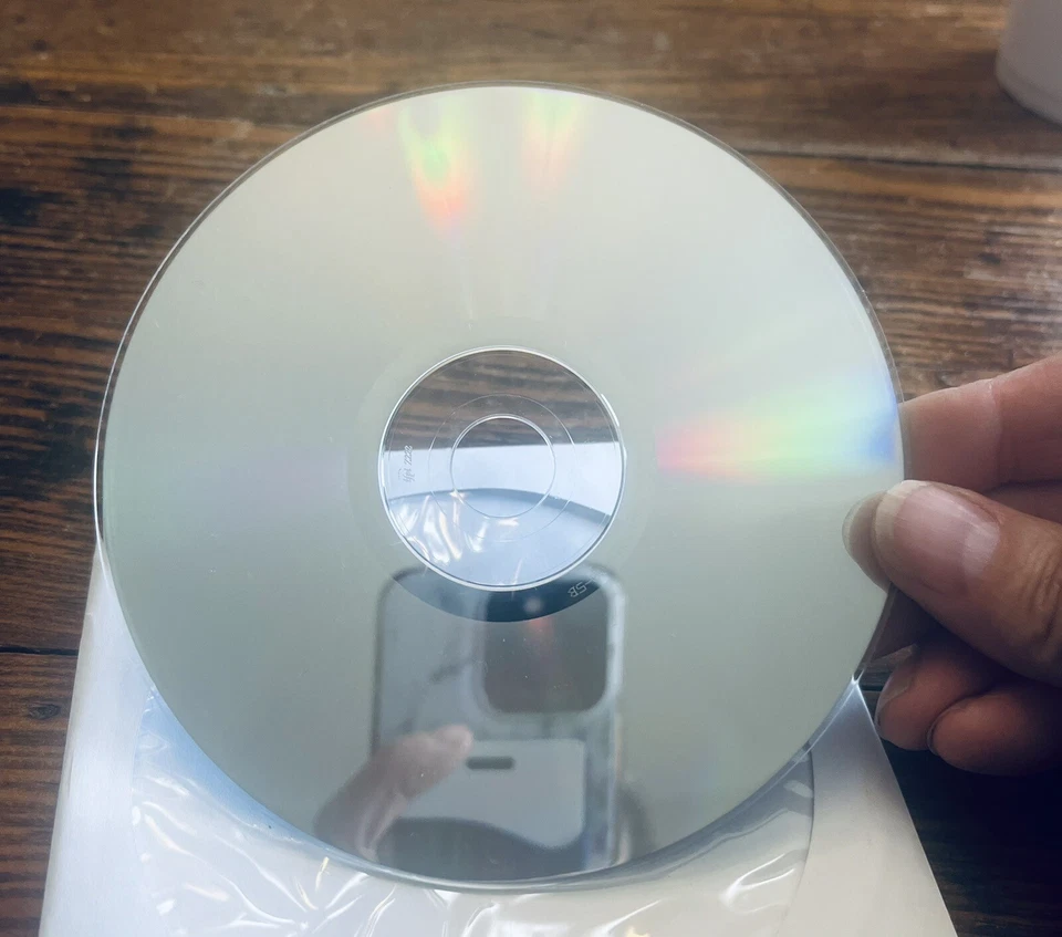 Controladores de monitor LCD Dell E177FP y disco CD de documentación del usuario 2006 Foto 2 de 2