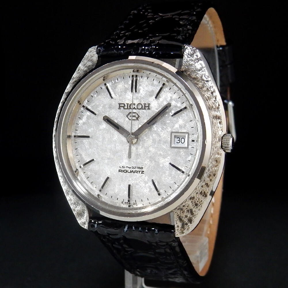 Vintage Ricoh RIQUARTZ Silver High Grade 1975 Cal. 591007 Vintage Ricoh RIQUARTZ Silver High Grade 1975 Cal. 591007