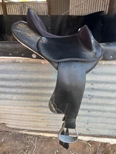 Syd Hill Fender Saddle