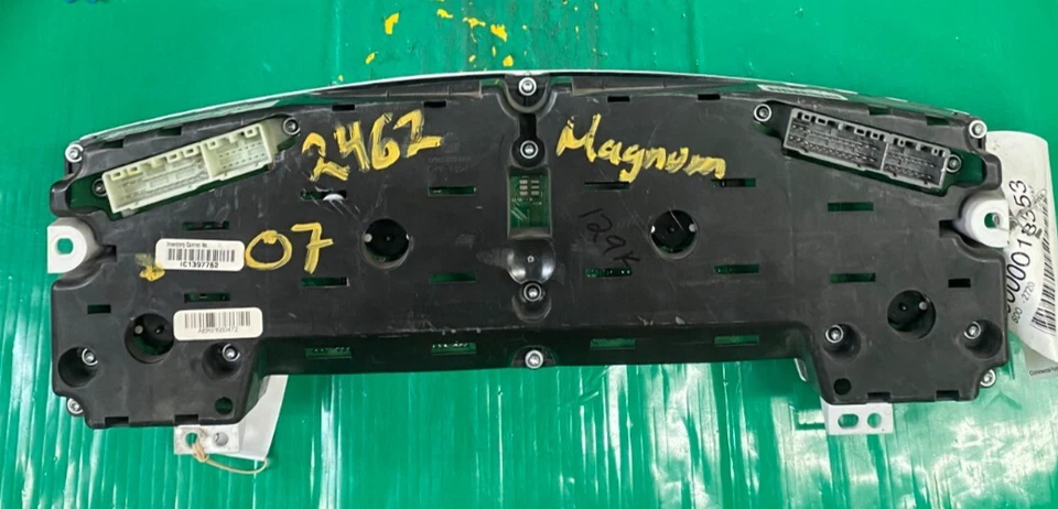 2005-2008 Dodge Magnum спидометр приборной панели 129k миль P05172062AE - Изображение 3 из 3