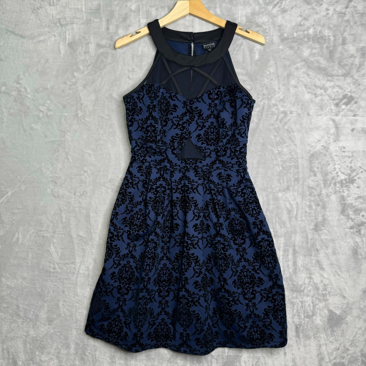 Enfocus Studio Dress Womens 10 Blue Damask Cut Out Velvet Fit & Flare Halter | eBay Enfocus Studio Dress Womens 10 Blue Damask Cut Out Velvet Fit & Flare Halter | eBay