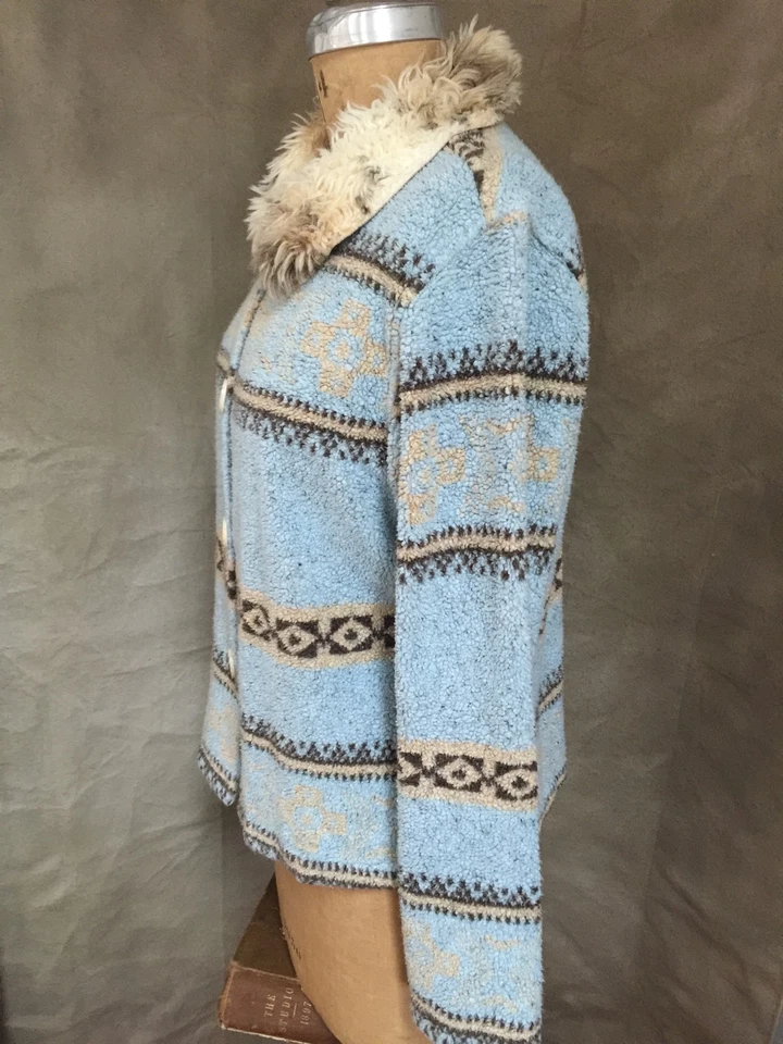 CÁRDIGAN TRUE GRIT SEDONA SPIRIT SHERPA Crop Suéter Cazadora Cuello Piel EE. UU. L Foto 2 de 4