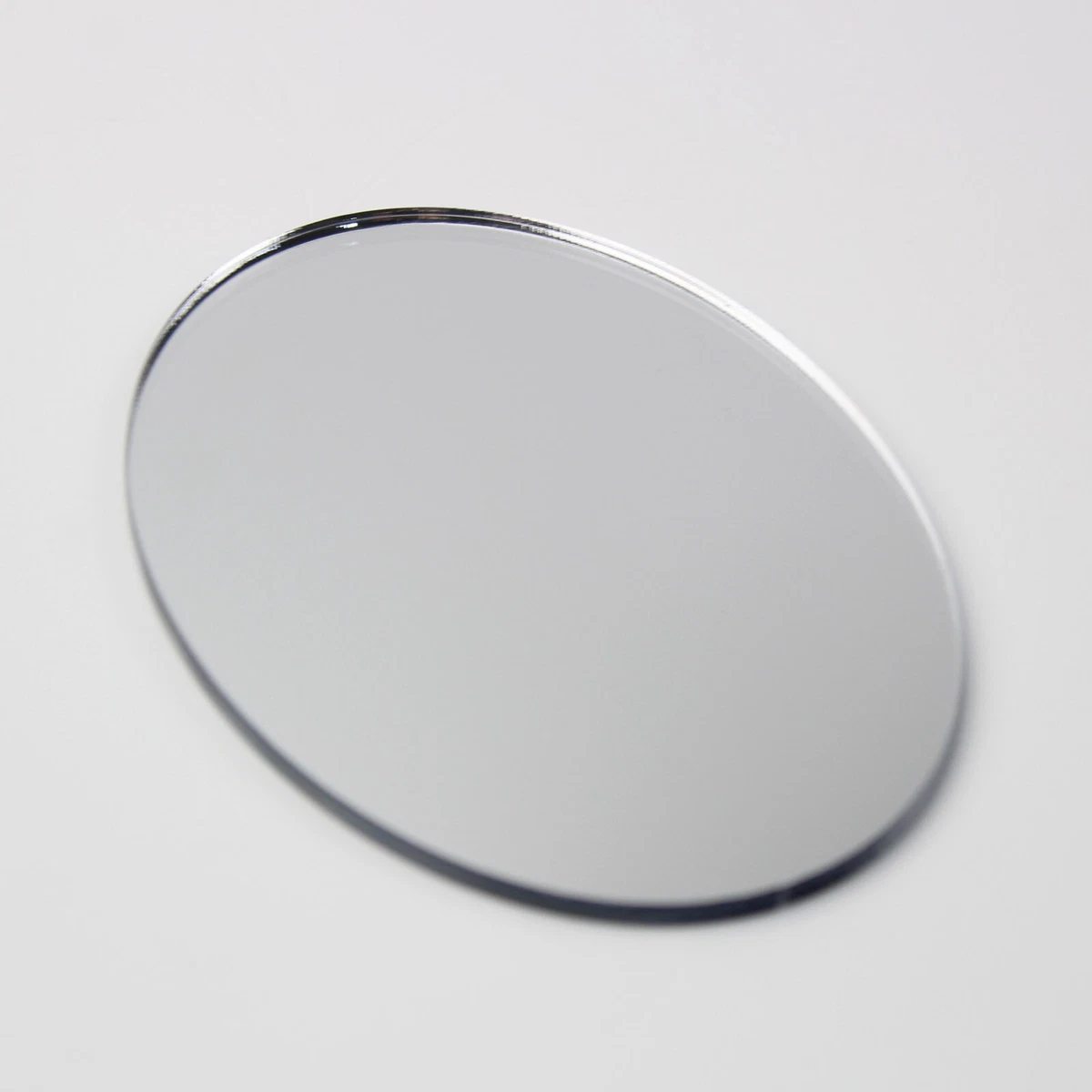 Shatterproof Mirror Or Shatterable Mirror