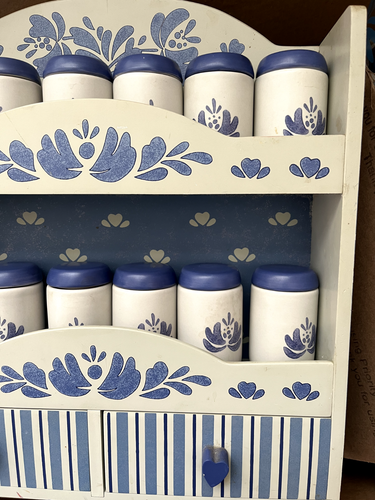 Pfaltzgraff Yorktowne 12 Spice Rack Wall Display Label Ceramic Jar Bottle (HUP) - Picture 7 of 9