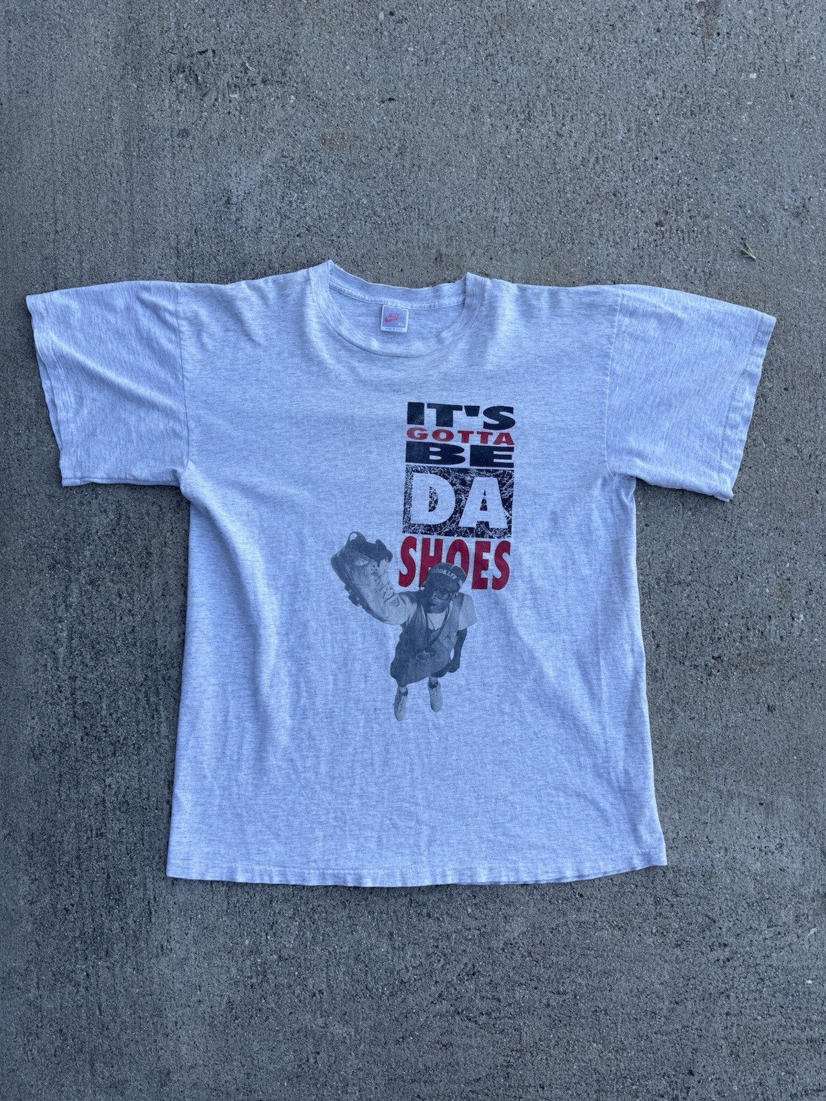 VTG 90s NIKE ITS GOTTA BE THE SHOES T-SHIRT JORDAN SPIKE LEE Sz XL MADE IN USA