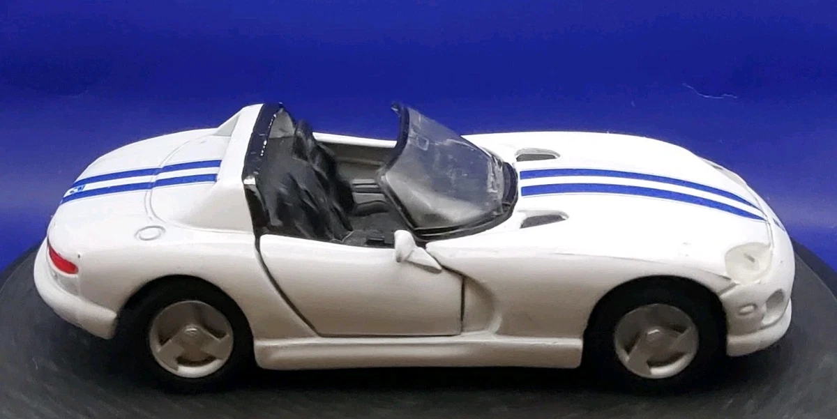 Maisto Dodge Viper RT/10 Cars Contemporary Manufacture Diecast
