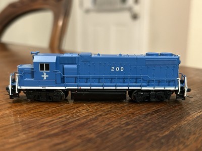 N Scale Atlas 40003606 GP38-2 Boston & Maine 200 Locomotive Decoder Installed