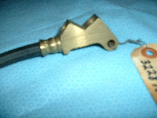 AMC HORNET GREMLIN CONCORD SPIRIT 1977-1979 MANGUERA DE FRENO TRASERO CON CAMISETA Foto 4 de 4