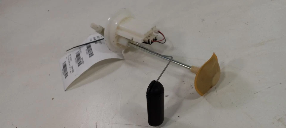 Subaru Legacy Fuel Gas Tank Sending Send Unit 2010 2011 2012 - Image 2 of 4