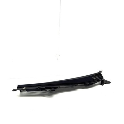 Nissan R35 GTR Scuttle Blende links Seitenverkleidung Verkleidung GT-R 2009