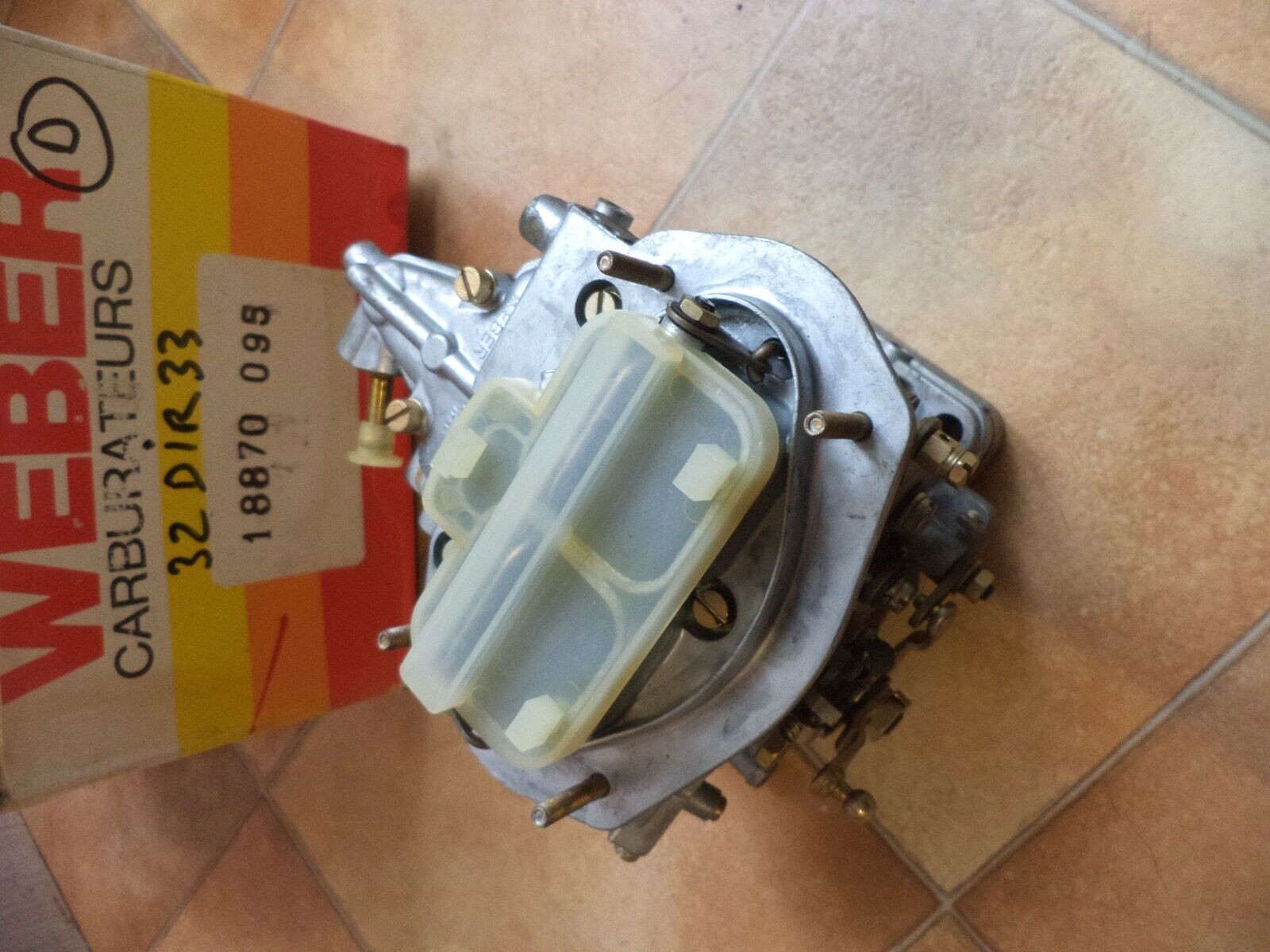 Carburateur Weber 32DIR33 neuf pour moteur R16 TL automatique Renault référence 18870095