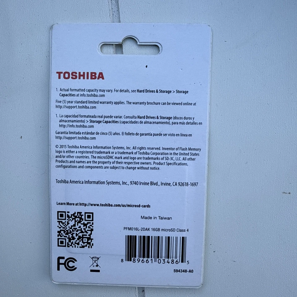 toshiba Micro SD HC Card 16GB with adapter Memory Card M102 - Image 2 of 2