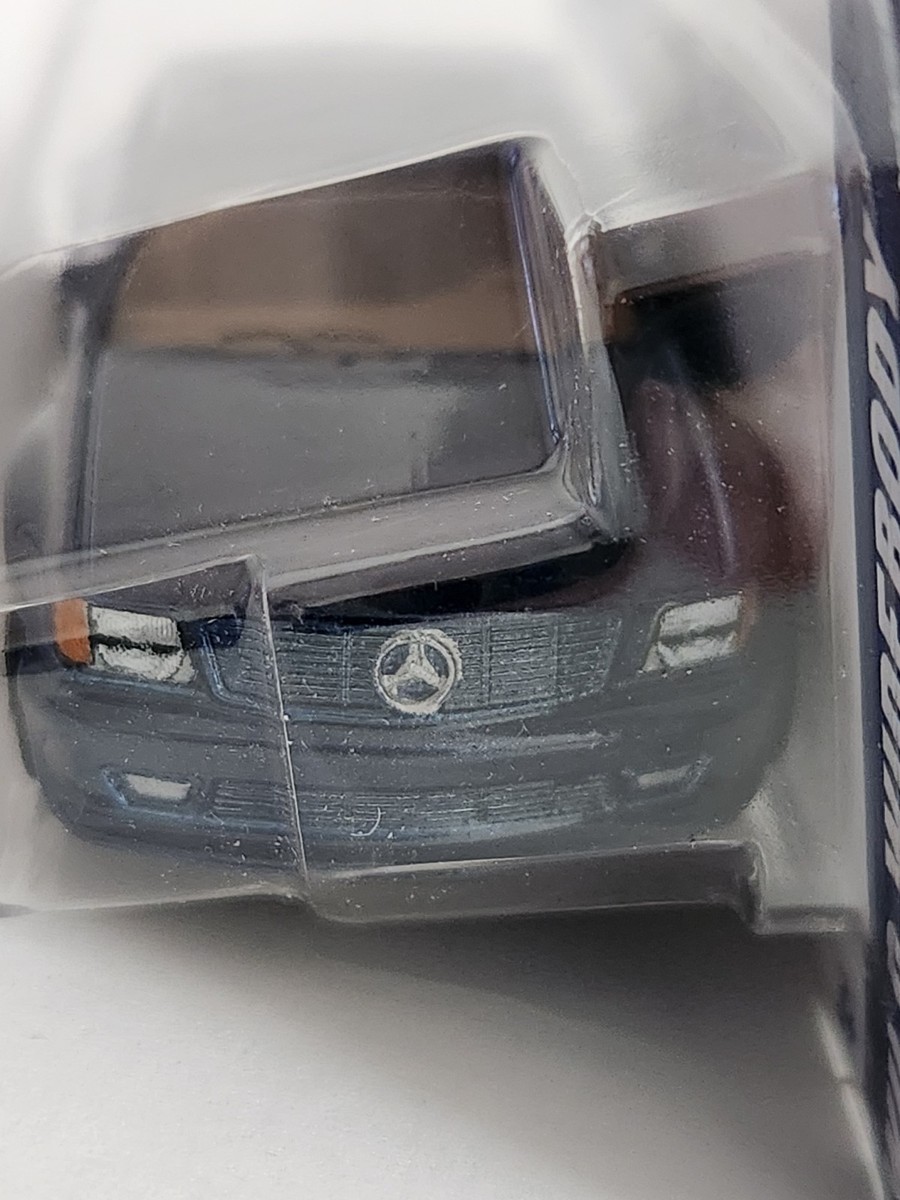 Hot Wheels 89 Mercedes-Benz 560 SEC AMG 2/5 P & Q Case 1/64 | eBay