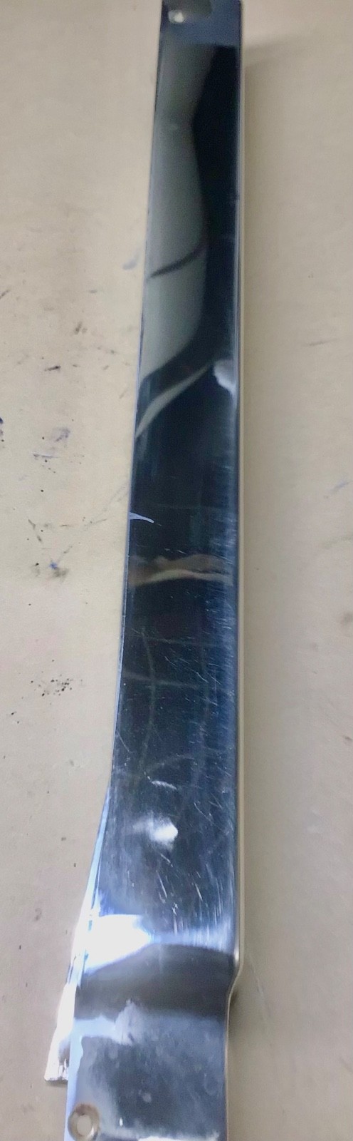 1966 - 1980 Rolls Royce Silver Shadow Wraith II Left Side Door Chrome Pillar