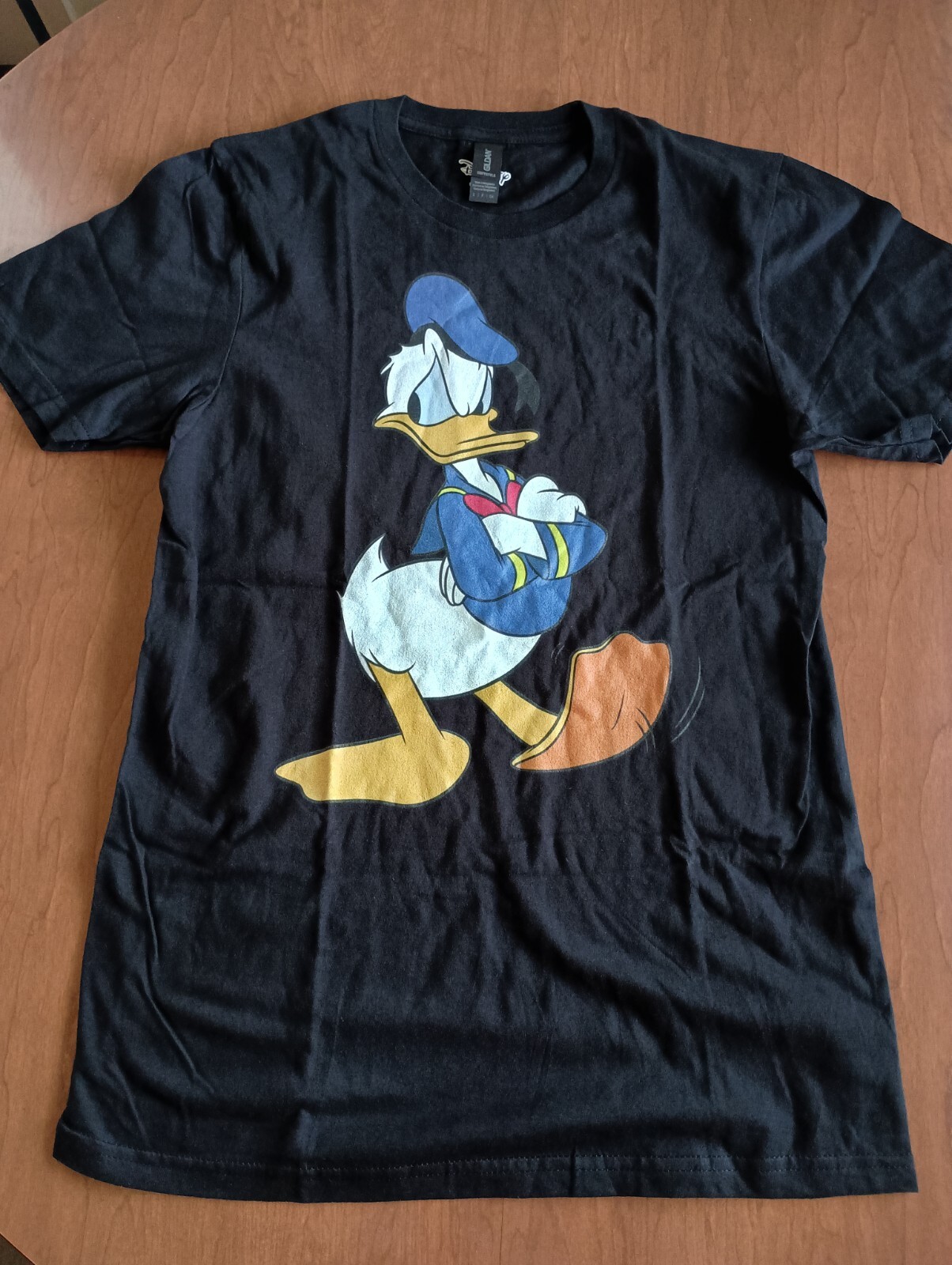 Disney Donald Duck Men's Black T-shirt Size Small