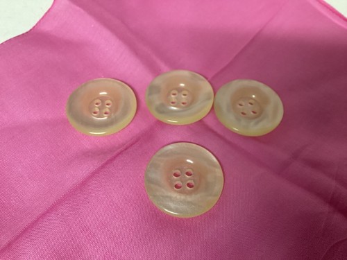 4 Boutons en Résine (BT06/15/11-23M) - Photo 2 sur 4