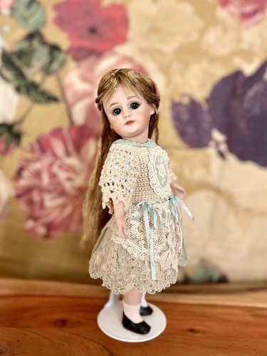 Kleine Vintage Porzellanpuppe Jumeau Repro - Bild 4 von 14