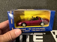 Maisto Road & Track Power Racer Diecast Motorized Model 1:32 Corvette NIB