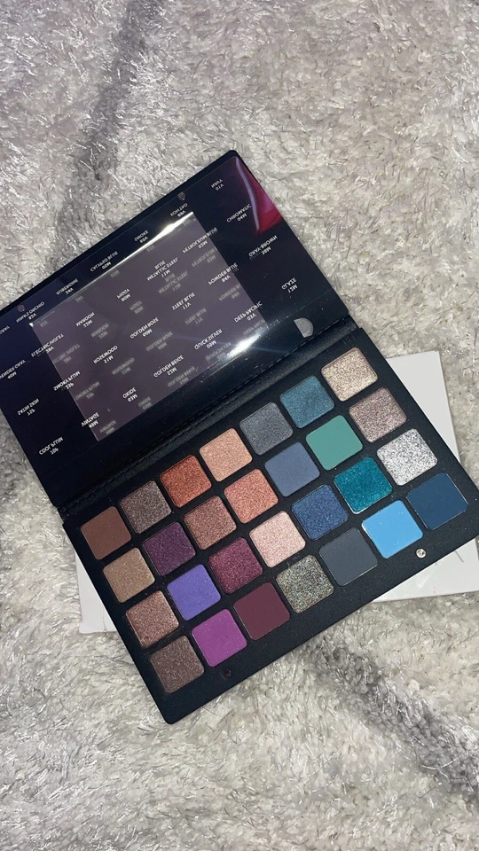 Natasha Dedona 28 - Image 2 of 3