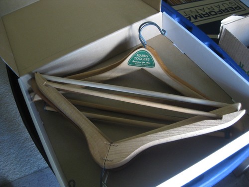 5 WOOD SUIT COAT CLOTHES HANGERS w/ PANTS BAR HOLDER