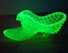Vintage Fenton art glass cat head slipper shoe uranium vaseline hobnail