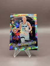 Courtney Vandersloot 2025 Panini Prizm WNBA - Cracked Ice Prizm #124 Sky