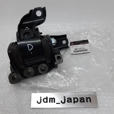 MITSUBISHI MOUNTING MN184341 Engine Mount Bracket GENUINE OEM JDM Japan Parts