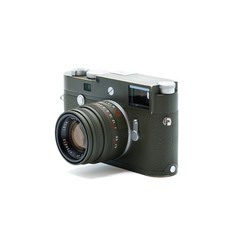 Leica M10-P Safari inkl. Leica Summicron-M f/2.0 50mm - LEICA STORE HEIDELBERG