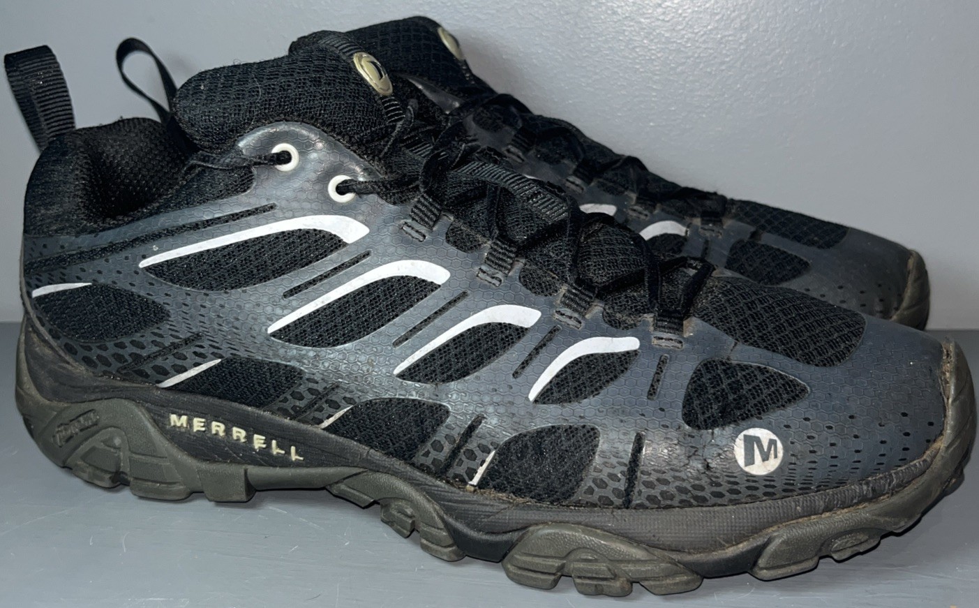 Scarpe da trekking Merrell Moab Edge da uomo taglia 12 nere J35433 Vibram