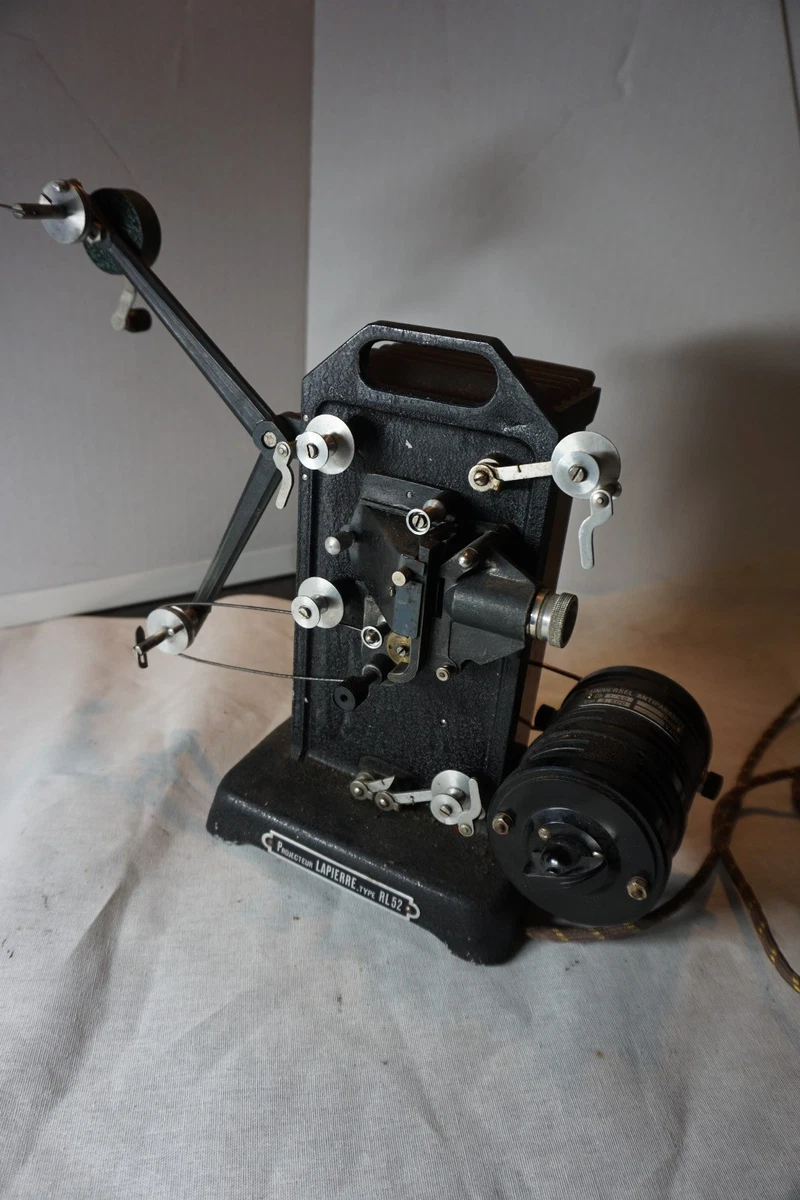 Projecteur LAPIERRE-CINEME en coffret