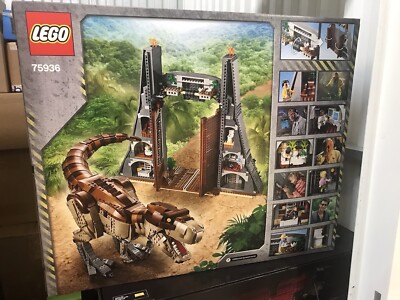 LEGO Jurassic World: Jurassic Park: T. rex Rampage (75936) for