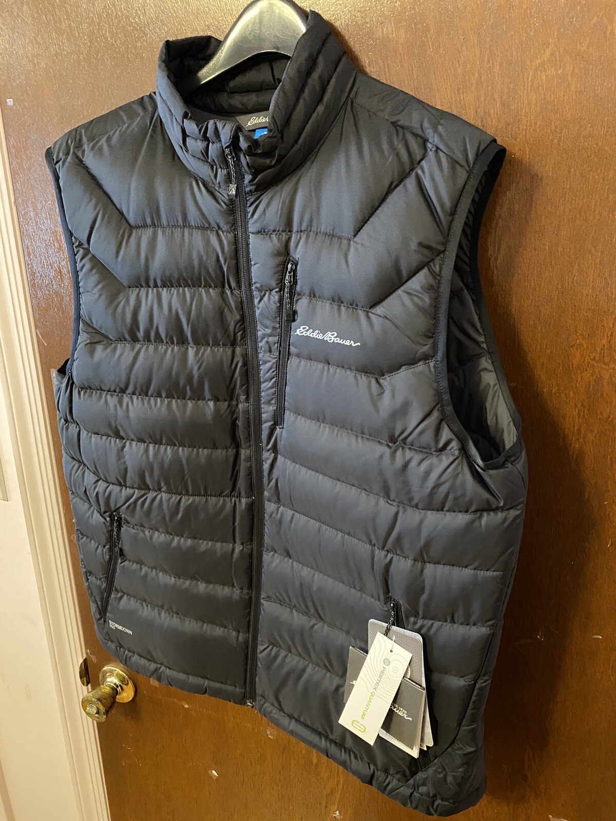 Eddie Bauer Men’s Large, Downlight Vest, 800 Fill Down, First Ascent