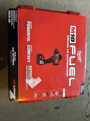 Milwaukee FUEL 18V Drill/Driver Kit - Red (2903-22)