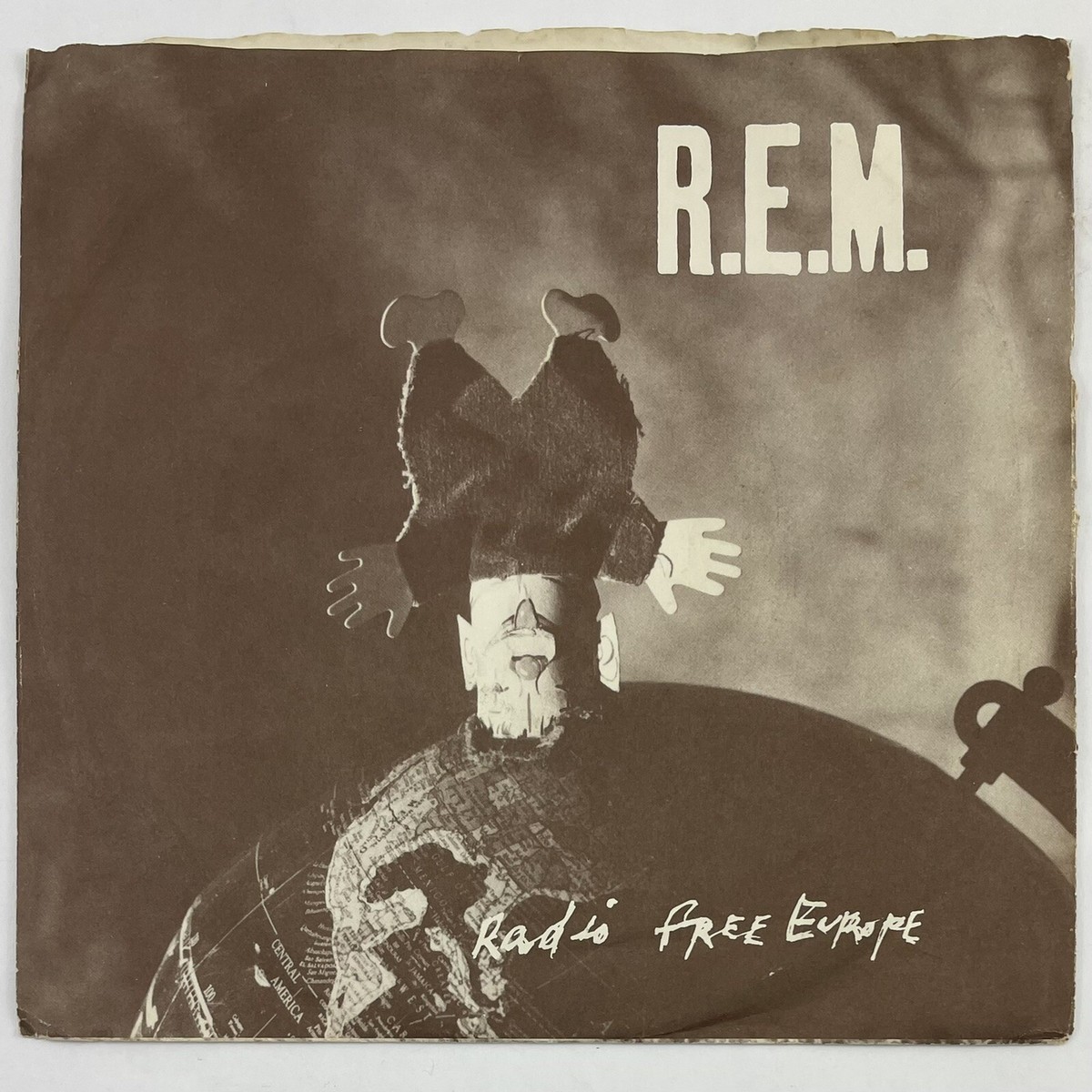 REM RADIO FREE EUROPE THERE SHE GOES 1984 7