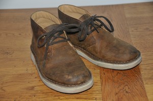 clarks infant desert boots