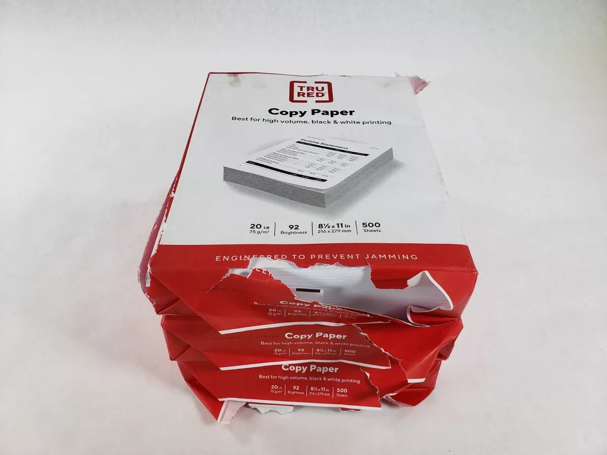 Staples 8.5 x 11 Copy Paper 20 lbs. 92 Brightness 500/Ream 135855